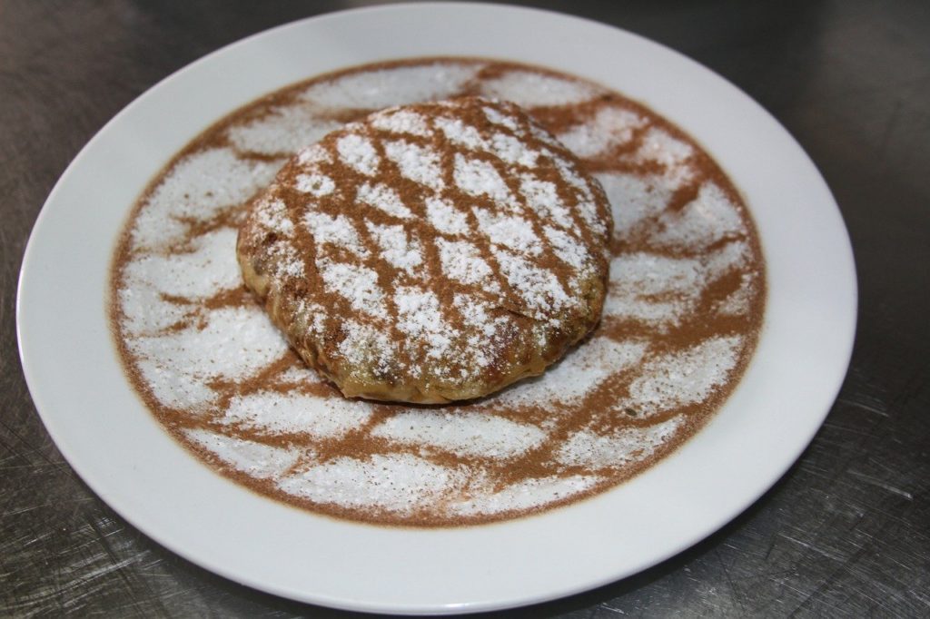pastilla poulet amandes